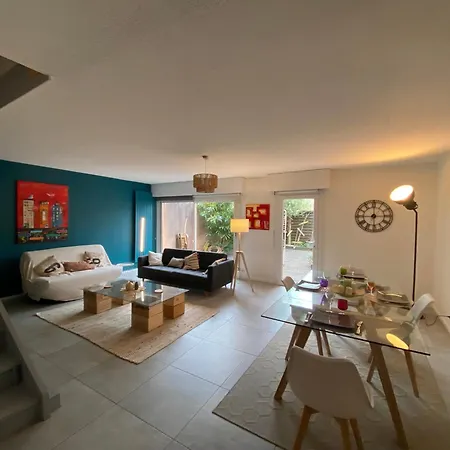 Family Holiday home Merignac (Gironde)